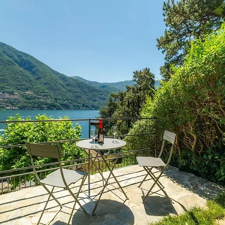 Lakeside Garden Apartment